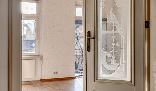 Etagenwohnung mit 2 Zimmern | München-Isarvorstadt | 703031 | Antike französische Türen