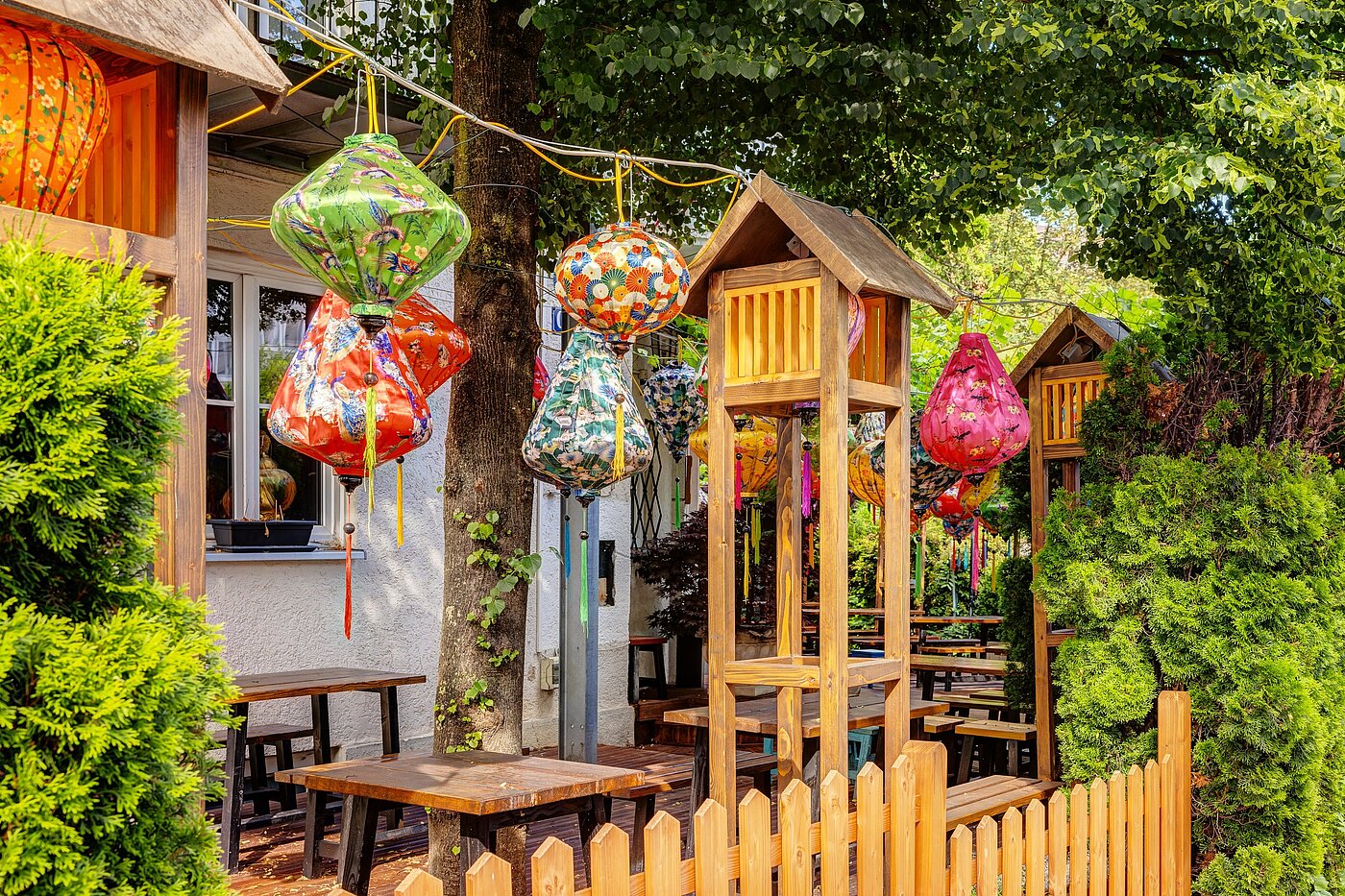 Etagenwohnung mit 5 Zimmern | München-Neuhausen | 70140 | ...in der Nähe