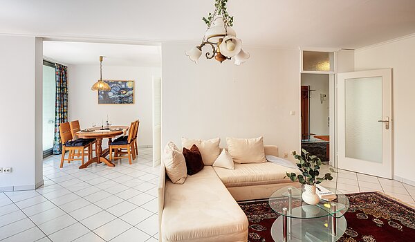 Etagenwohnung mit 3 Zimmern | München-Bogenhausen | 70261 | Angrenzender Essbereich