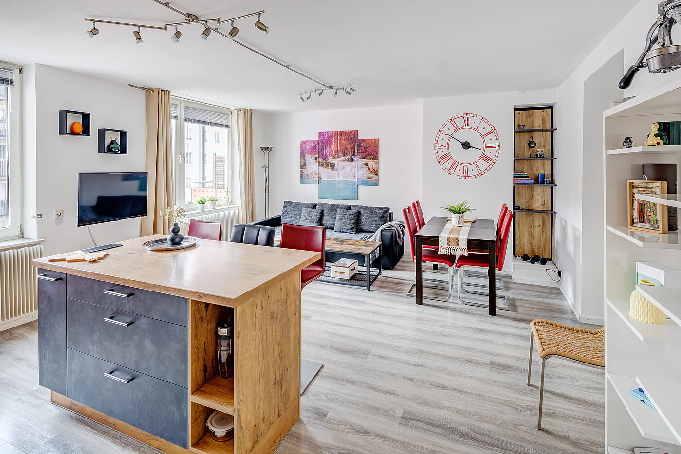 Etagenwohnung mit 3 Zimmern | München-Schwabing | 70292 | Wohnen und...