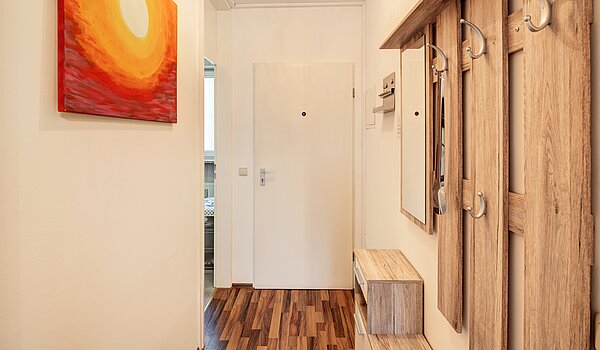 Etagenwohnung mit 1 Zimmer | Karlsfeld | 70460 | Flur