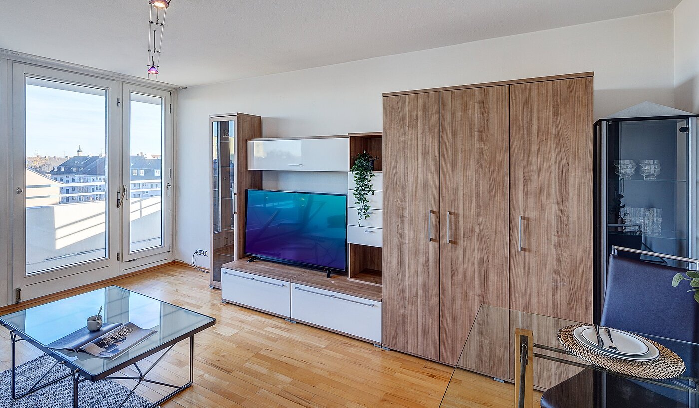 Etagenwohnung mit 2 Zimmern | München-Sendling-Westpark | 2010ML9 | ...mit Zugang zum Balkon