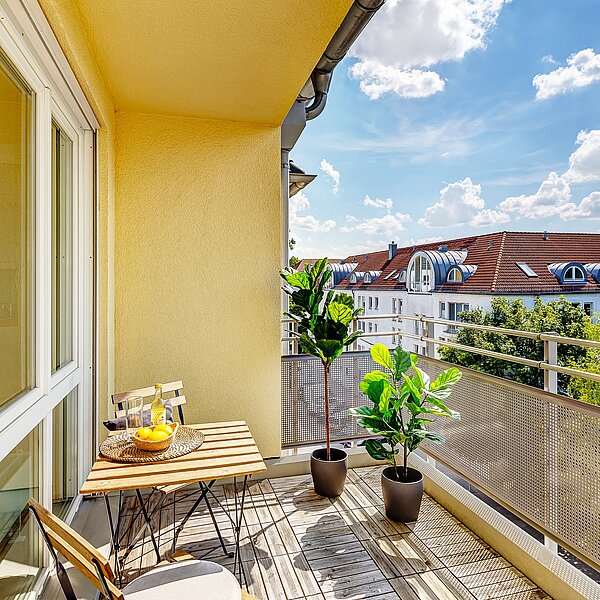Laim: Zum Einzug bereit - sehr hell mit Westbalkon