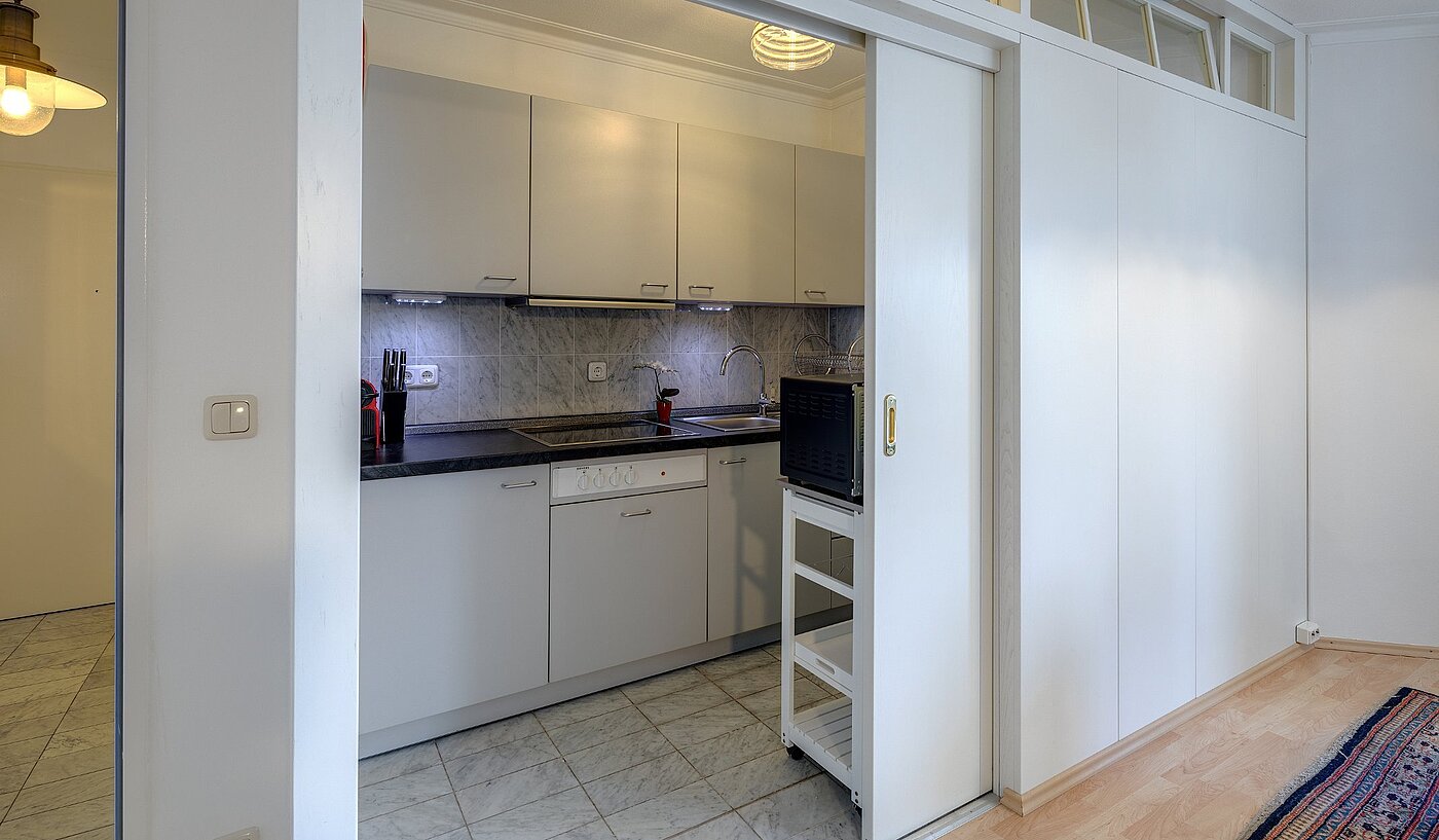 Etagenwohnung mit 1 Zimmer | München-Lehel | 2001ML10 | Küche...