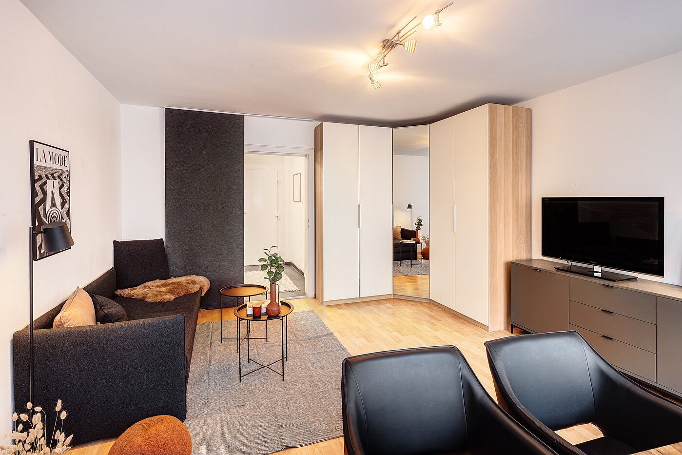Apartment mit 1 Zimmer | München-Schwabing | 70211 | ...ausreichend Stauraum