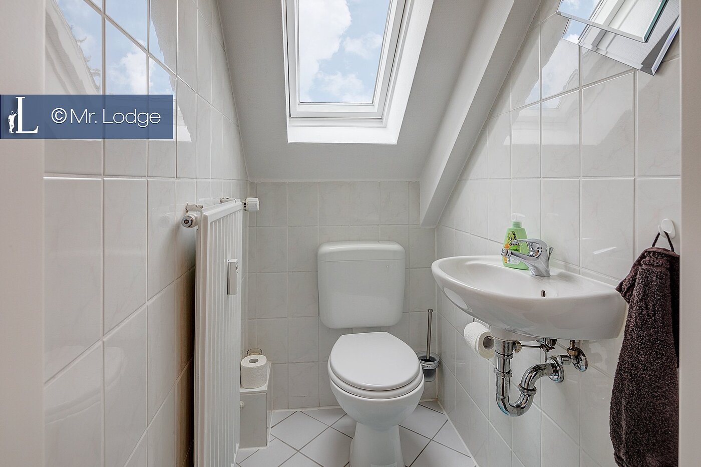 Dachgeschosswohnung mit 3 Zimmern | München-Hasenbergl | 1803D9 | Separates WC