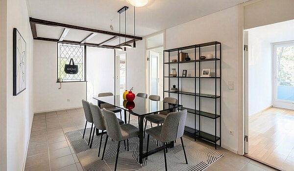 Etagenwohnung mit 3.5 Zimmern | München-Bogenhausen | 703051 | Möglicher Essplatz - (KI generiert)