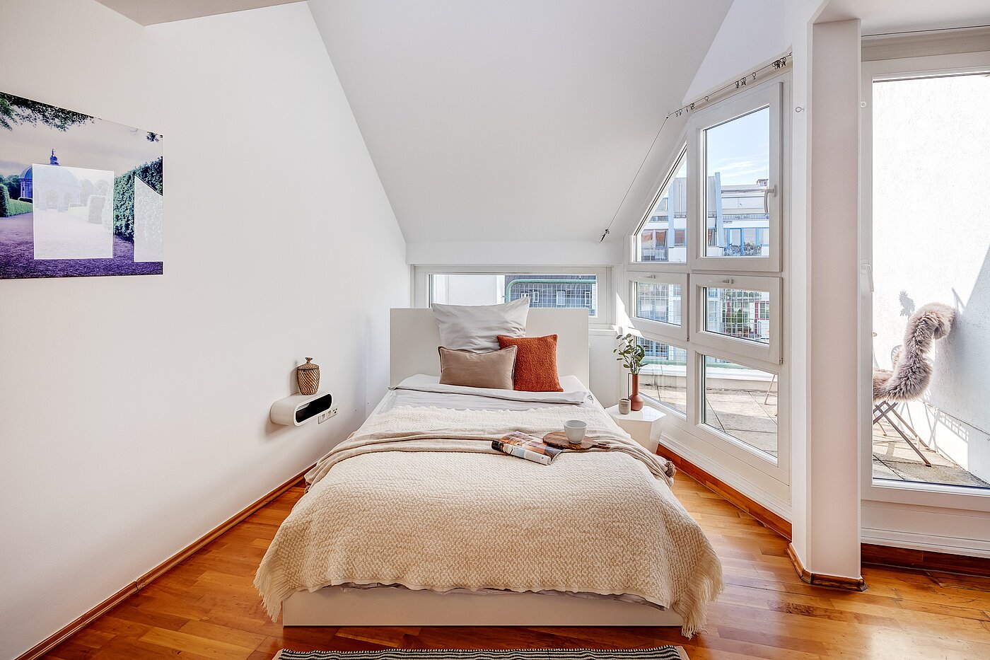 Etagenwohnung mit 1 Zimmer | München-Maxvorstadt | 70165 | Erholsames Schlafen