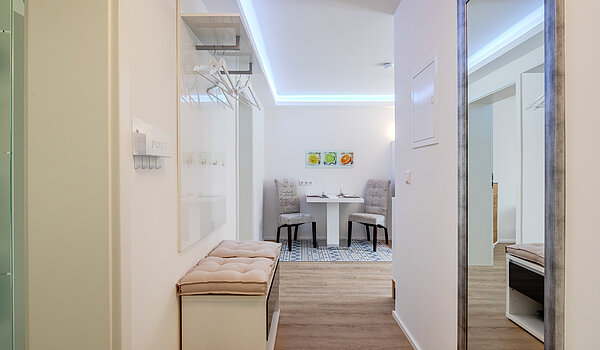 Etagenwohnung mit 2 Zimmern | München-Allach | 70412 | ...Diele