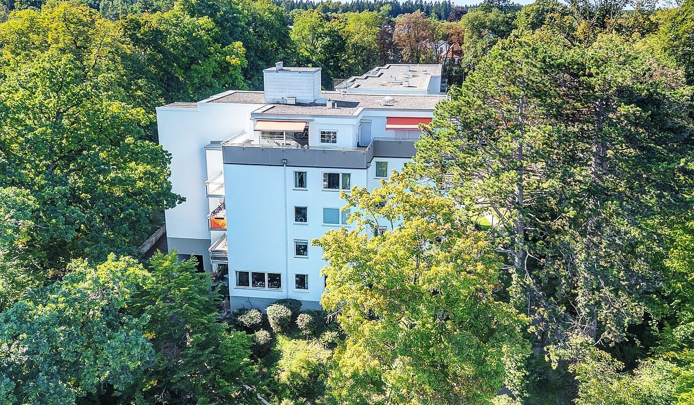 Etagenwohnung mit 3.5 Zimmern | 70284 | Viel Grün...