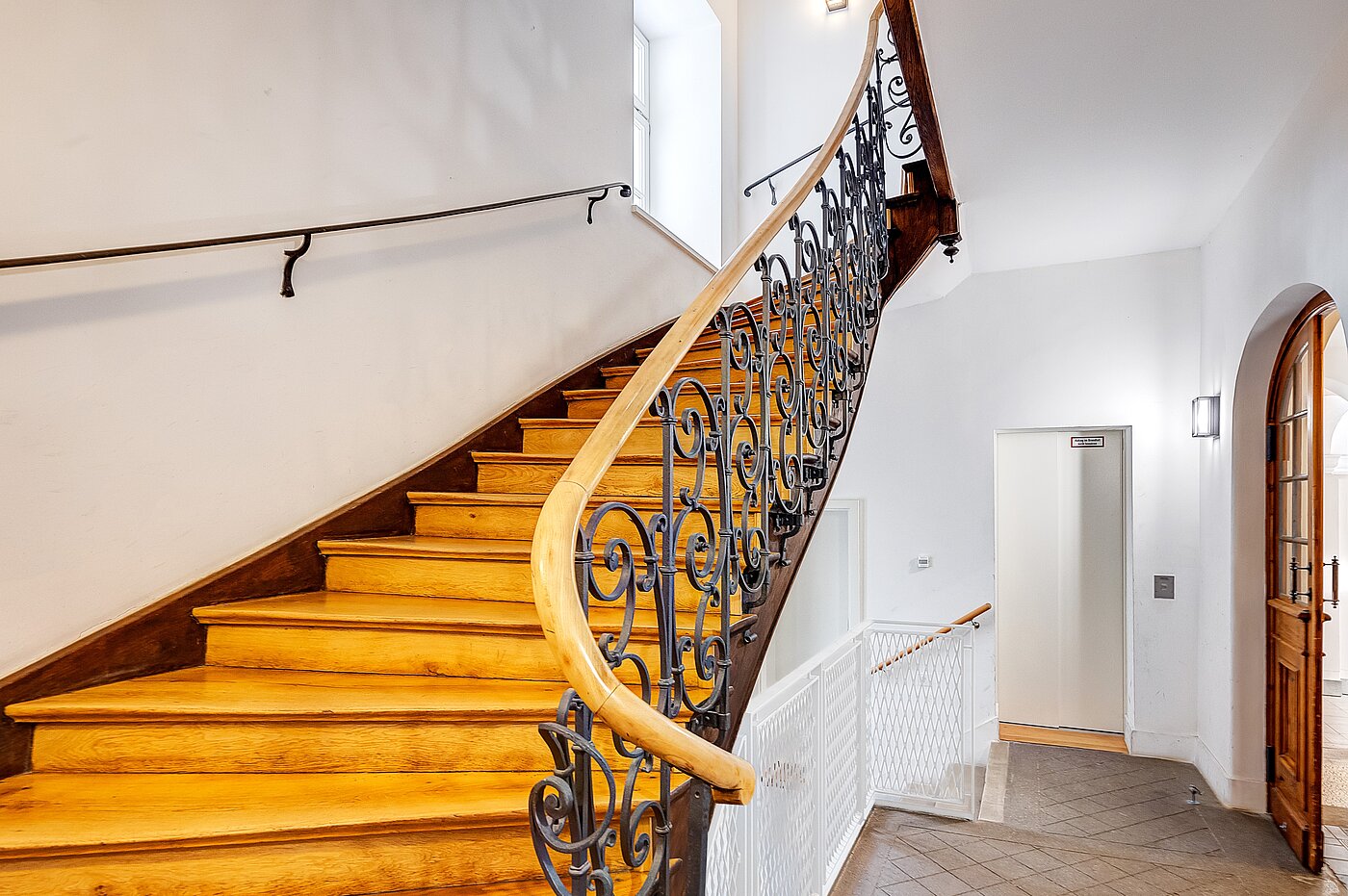 Erdgeschosswohnung mit 1.5 Zimmern | München-Lehel | 70149