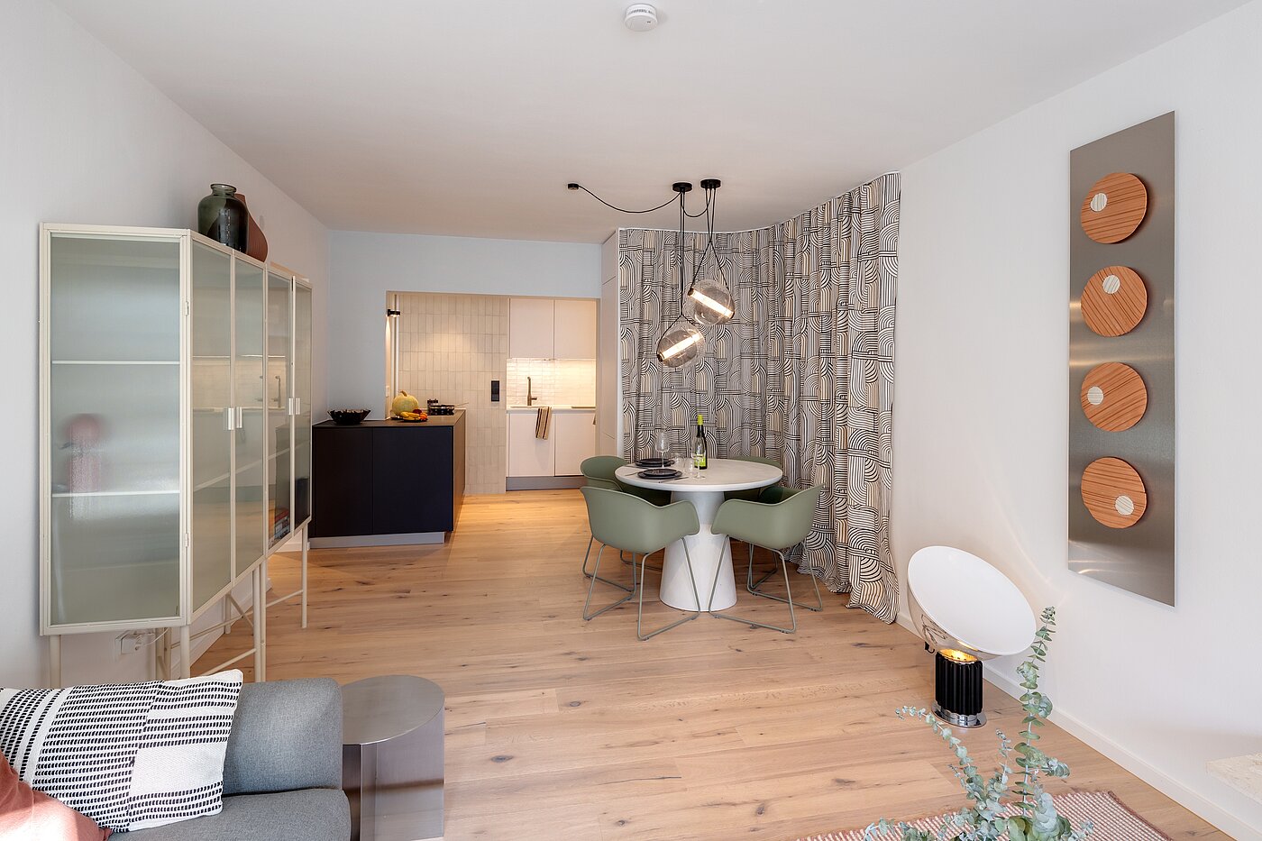Etagenwohnung mit 2 Zimmern | München-Isarvorstadt | 70459 | Offener Essbereich