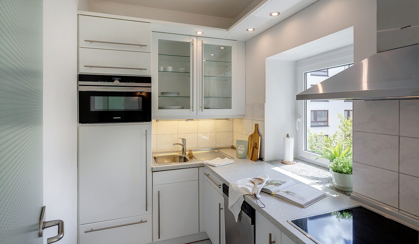 Etagenwohnung mit 1 Zimmer | München-Maxvorstadt | 2206ML5 | Helle Küche mit...