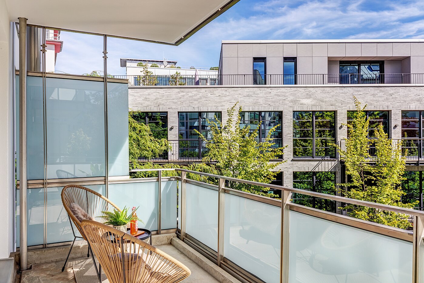Etagenwohnung mit 3 Zimmern | München-Neuhausen | 70489 | Sonniger Balkon