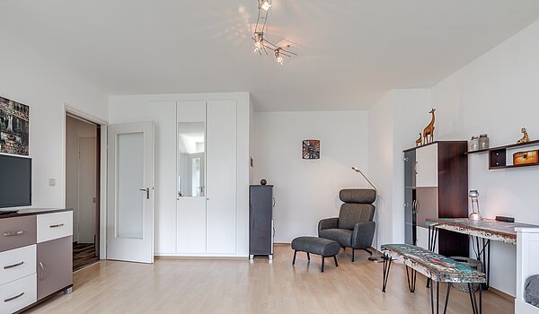 Etagenwohnung mit 1 Zimmer | München-Feldmoching | 70456 | Wohnzimmer
