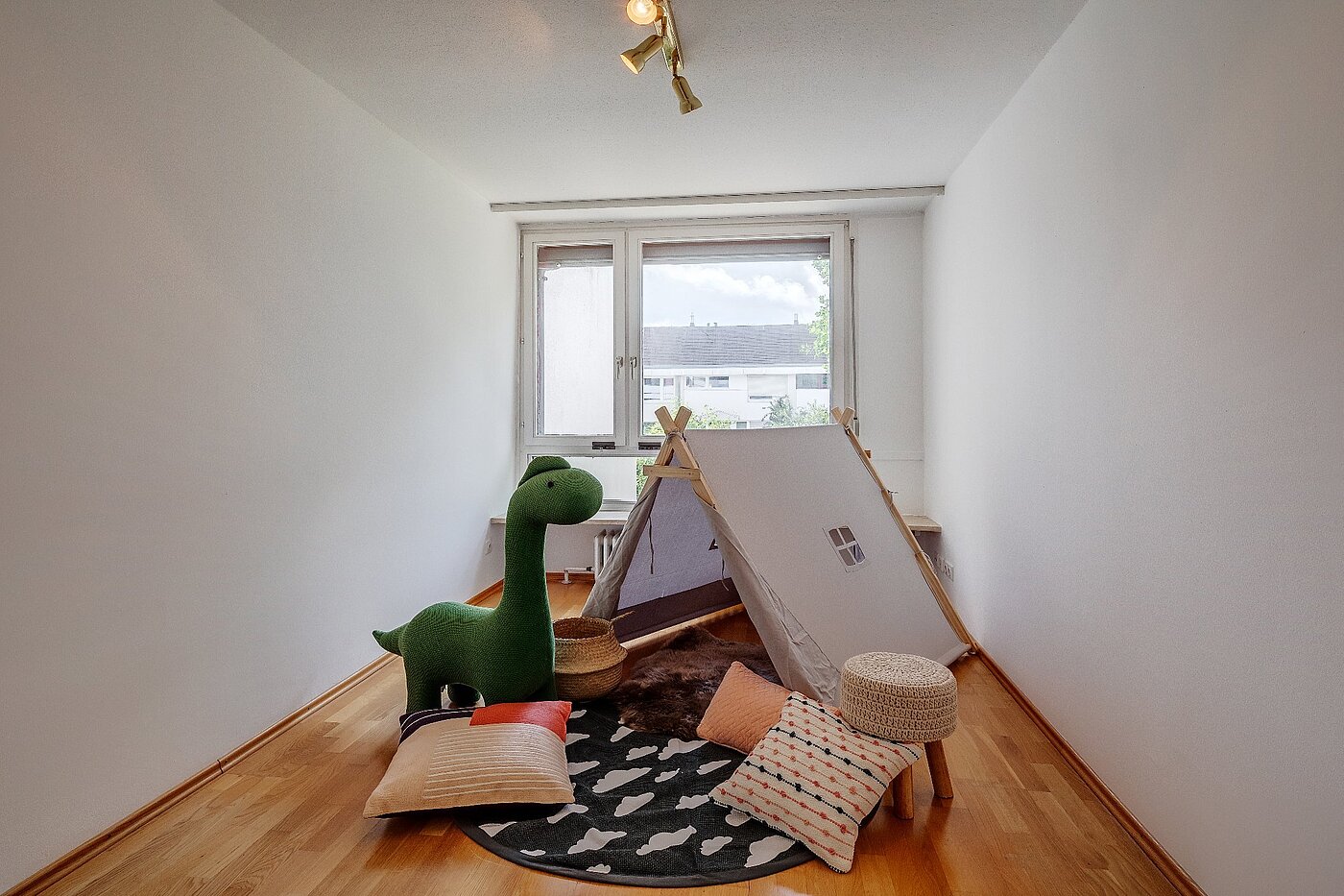Etagenwohnung mit 5.5 Zimmern | Weßling | 1907ML4 | ...und Kinder-...