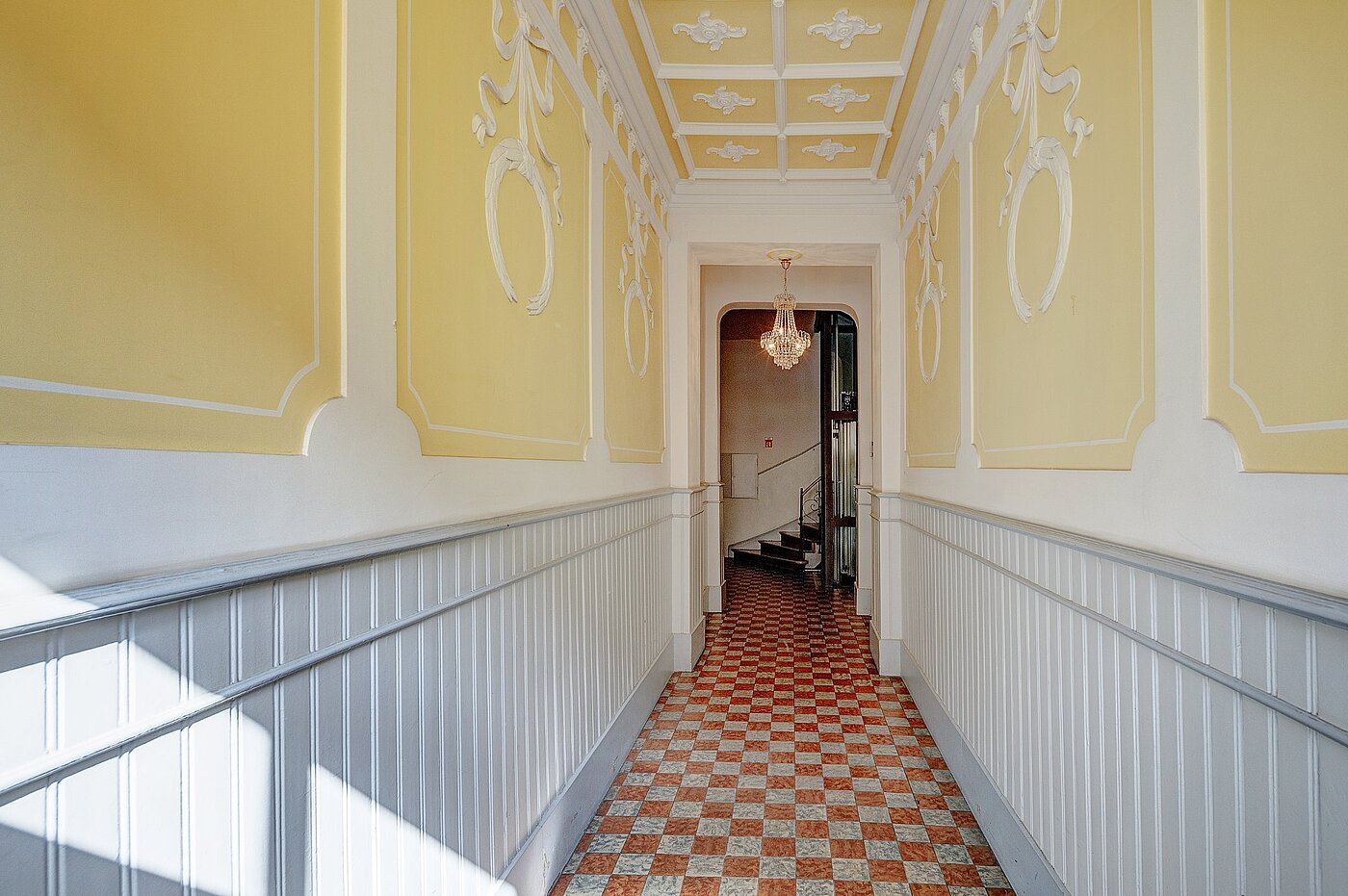 Etagenwohnung mit 5 Zimmern | München-Au | 2009ML3