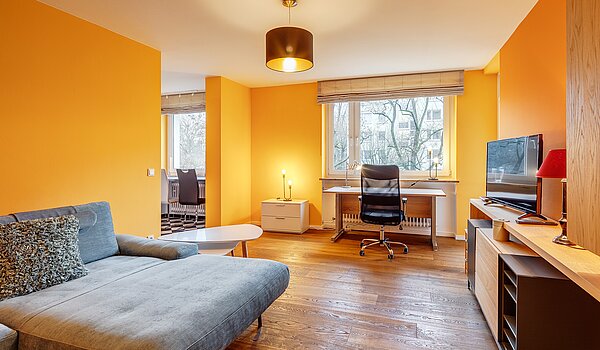 Etagenwohnung mit 2 Zimmern | München-Bogenhausen | 70287