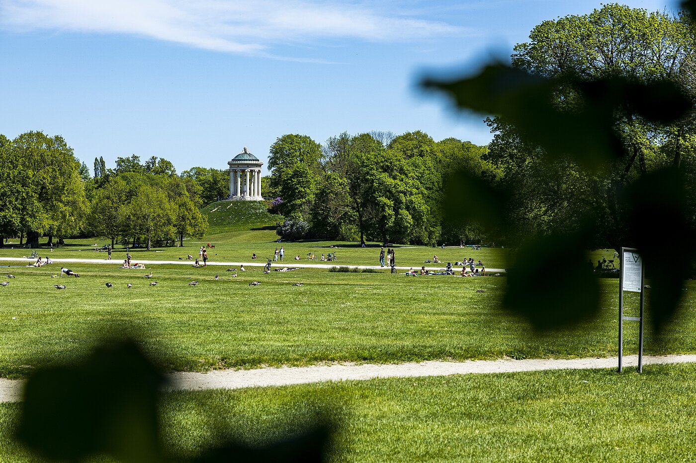 Etagenwohnung mit 3 Zimmern | 70046 | Englischer Garten