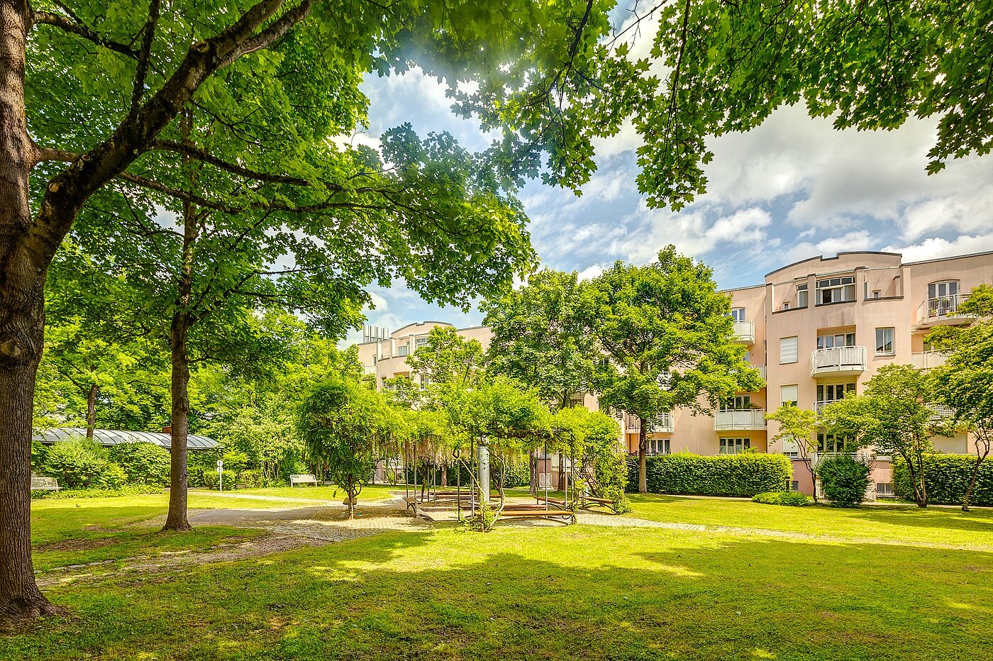 Etagenwohnung mit 1 Zimmer | München-Perlach | 2204ML8 | Parkähnliche, ruhige Außenanlagen