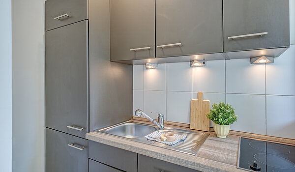 Etagenwohnung mit 1 Zimmer | München-Ramersdorf | 70416 | Küche...