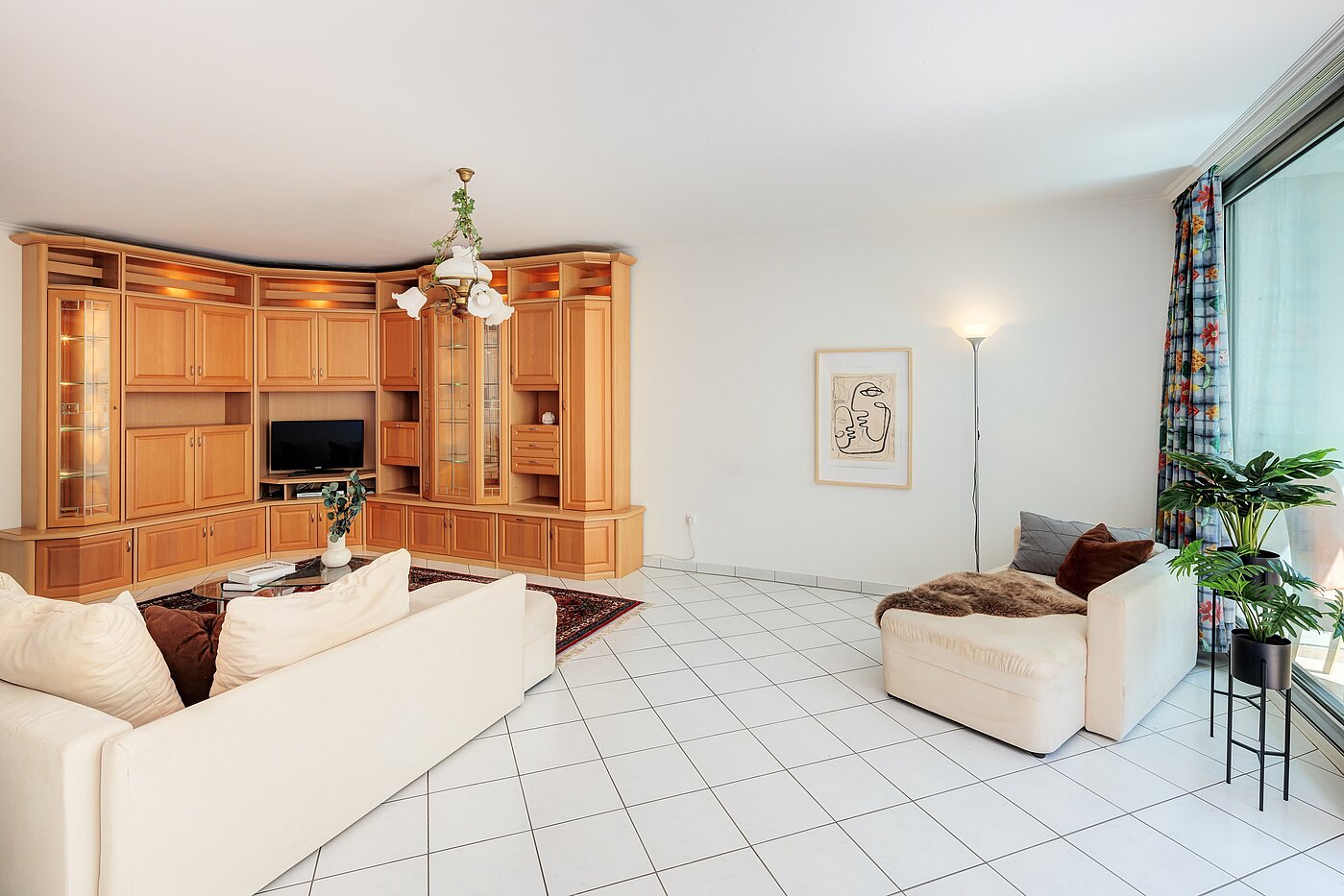 Etagenwohnung mit 3 Zimmern | München-Bogenhausen | 70261 | Großer Wohnraum...