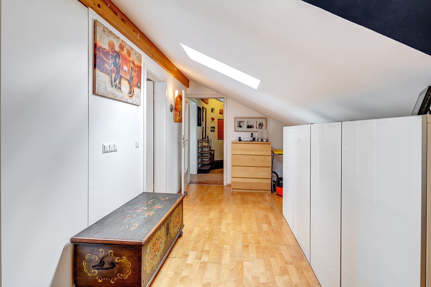 Etagenwohnung mit 2.5 Zimmern | Eching | 70100 | Stauraum im Flur