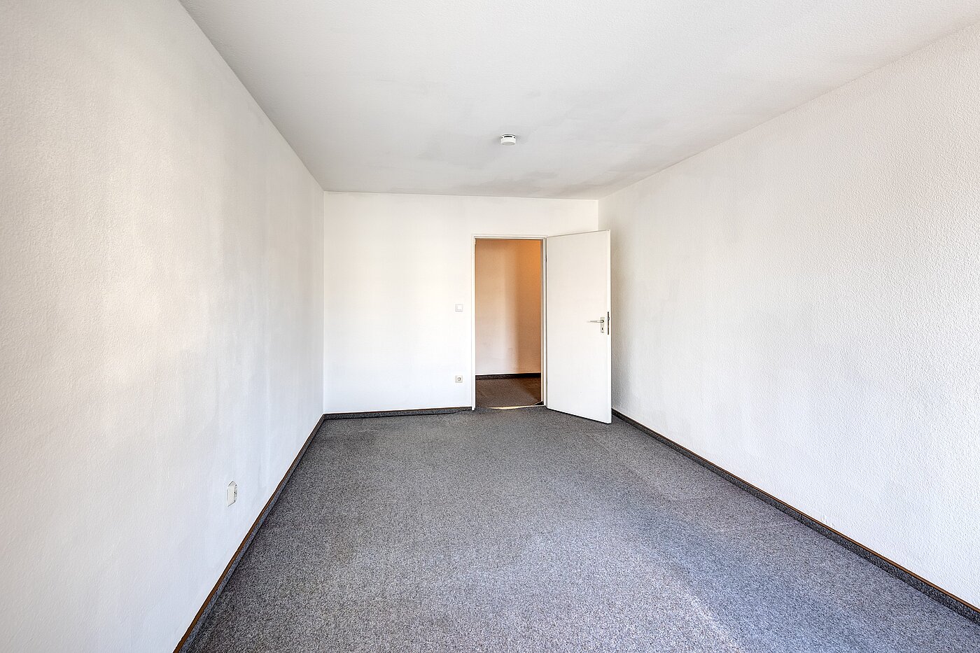 Etagenwohnung mit 2 Zimmern | München-Freimann | 70158 | ...mit viel Platz