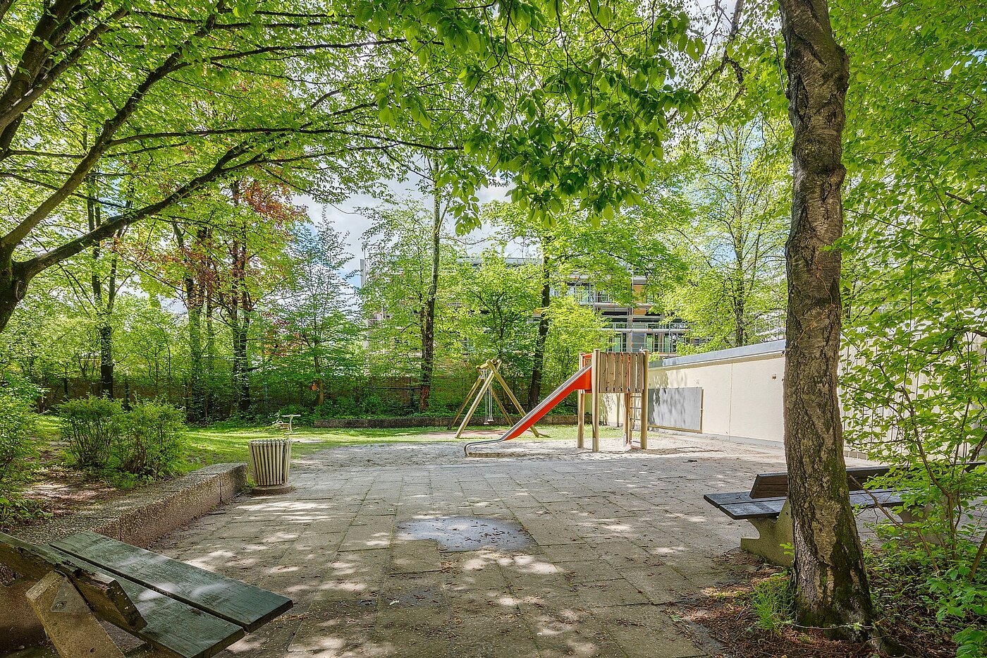 Etagenwohnung mit 1 Zimmer | München-Oberföhring | 2104ML2 | ... mit Kinderspielplatz