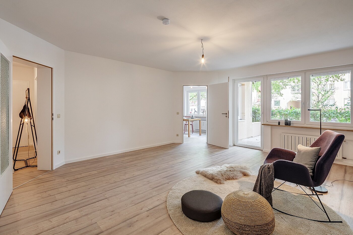 Erdgeschosswohnung mit 4.5 Zimmern | München-Perlach | 2003ML6 | Geräumiges Wohnzimmer...