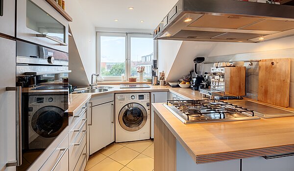 Etagenwohnung mit 5 Zimmern | München-Neuhausen | 70140 | Separate Küche