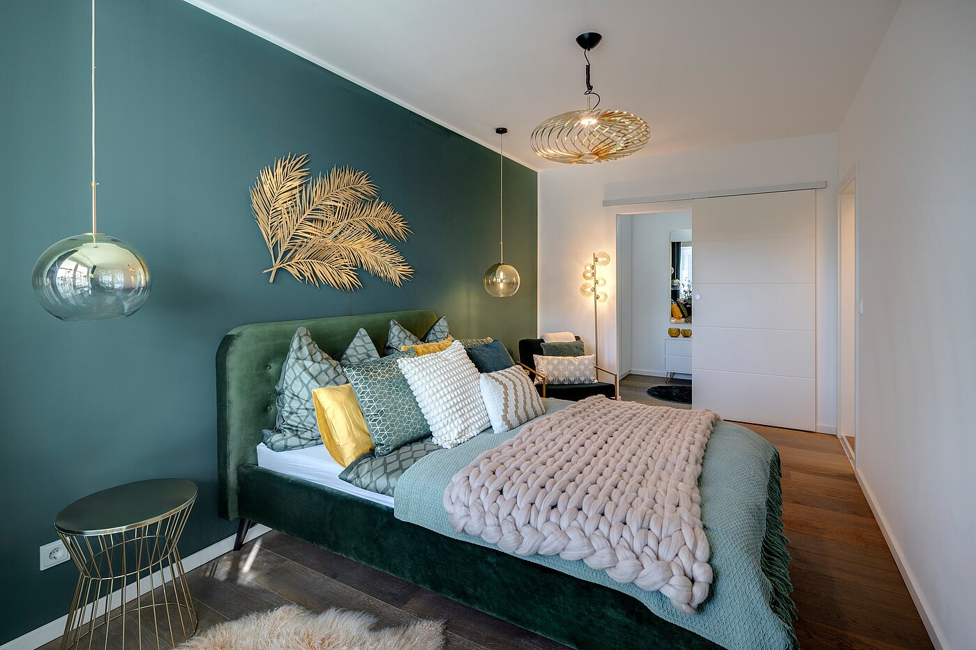 Etagenwohnung mit 3 Zimmern | München-Sendling | 70167 | Schlafzimmer...