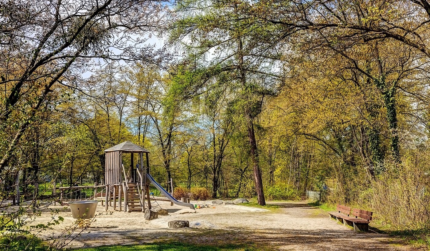 Etagenwohnung mit 2.5 Zimmern | München-Obermenzing | 700191 | Parkanlage am Pasing-Nymphenburg-Kanal