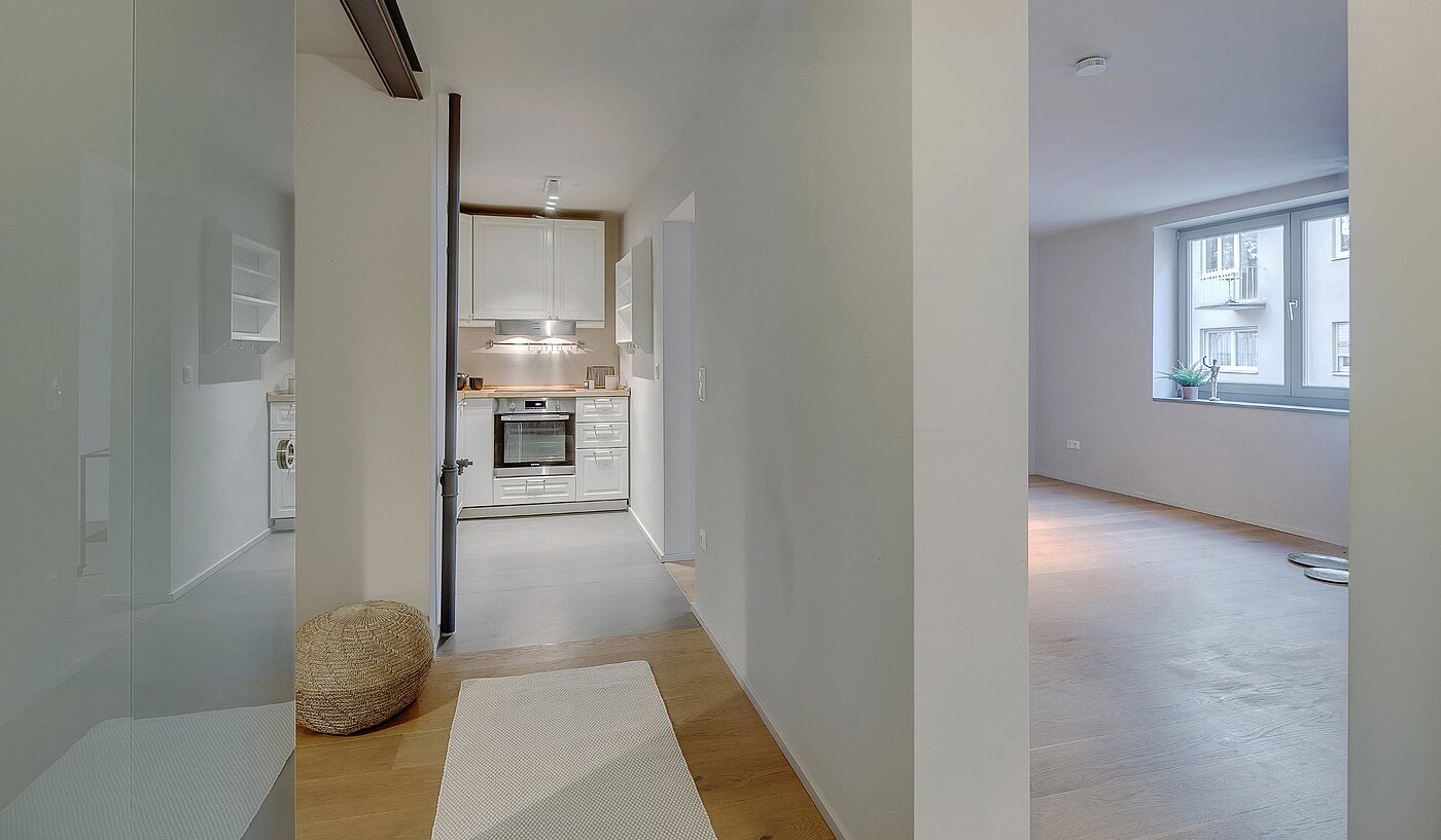 Hochparterre mit 2 Zimmern | München-Lehel | 2012ML1 | Zugang zu allen Räumen