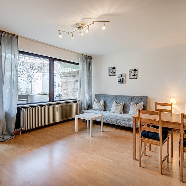 Neuhausen: 1-Zimmer Apartment - ruhig gelegen