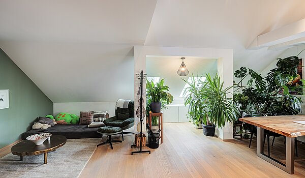 Reiheneckhaus mit 6 Zimmern | München-Trudering | 70191 | ...viel Platz