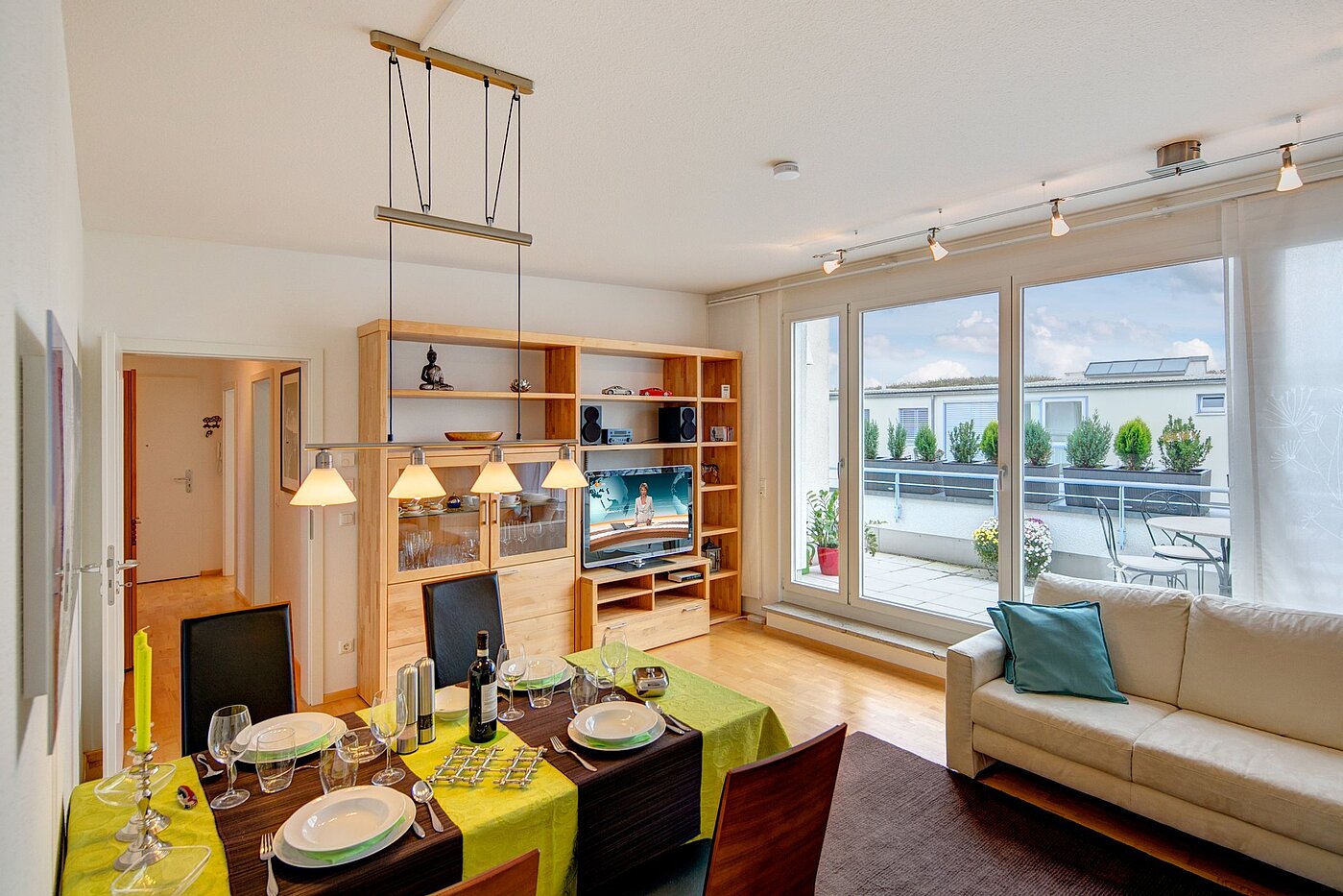 Etagenwohnung mit 3 Zimmern | München-Riem | 1906ML3 | ...Essbereich mit Zugang...