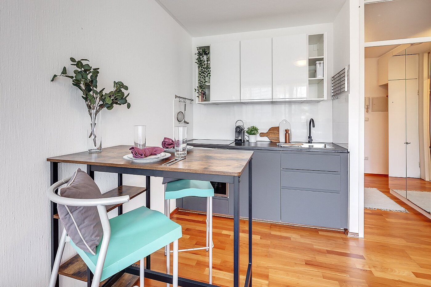 Etagenwohnung mit 1 Zimmer | München-Bogenhausen | 2103ML6 | Essen und Kochen