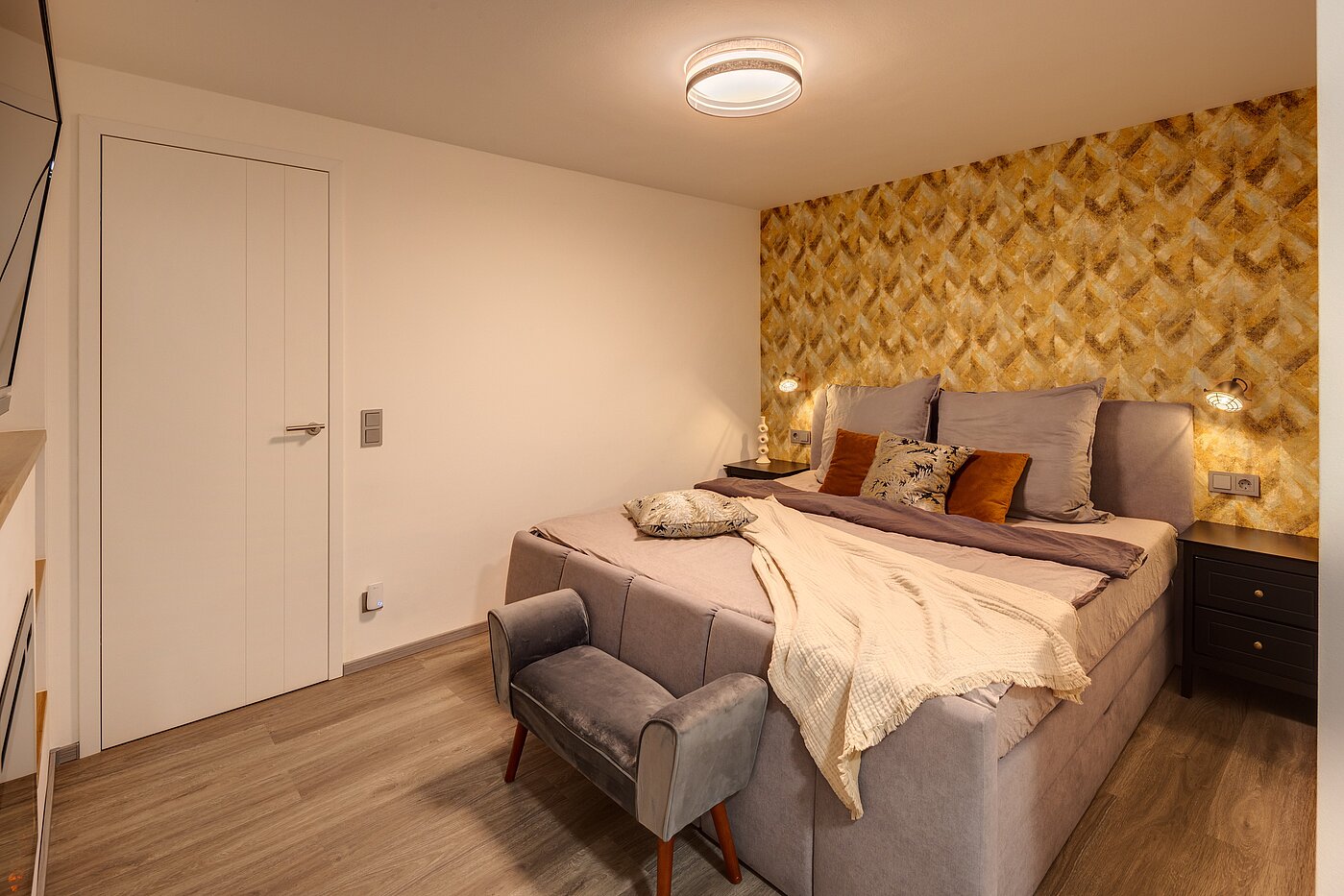 Maisonettewohnung mit 3 Zimmern | München-Milbertshofen | 702341 | Schönes Doppelbett