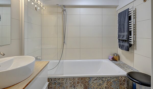 Dachgeschosswohnung mit 4.5 Zimmern | München-Ludwigsvorstadt | 70461 | Bad