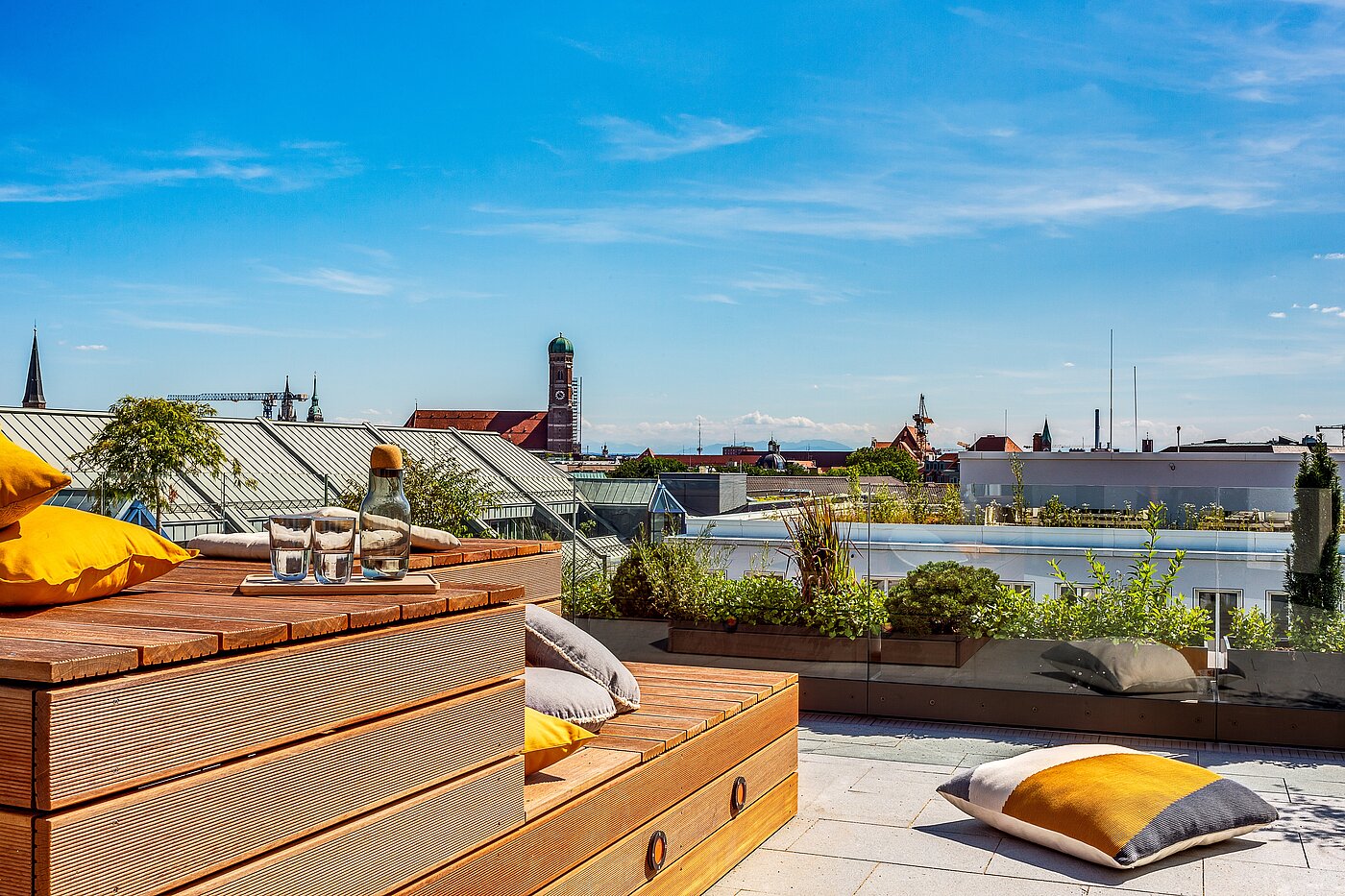 Etagenwohnung mit 3 Zimmern | 70046 | ...Blick über München