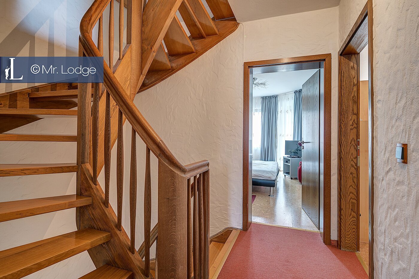 Doppelhaushälfte mit 7 Zimmern | Gröbenzell | 1709ML6 | Flur