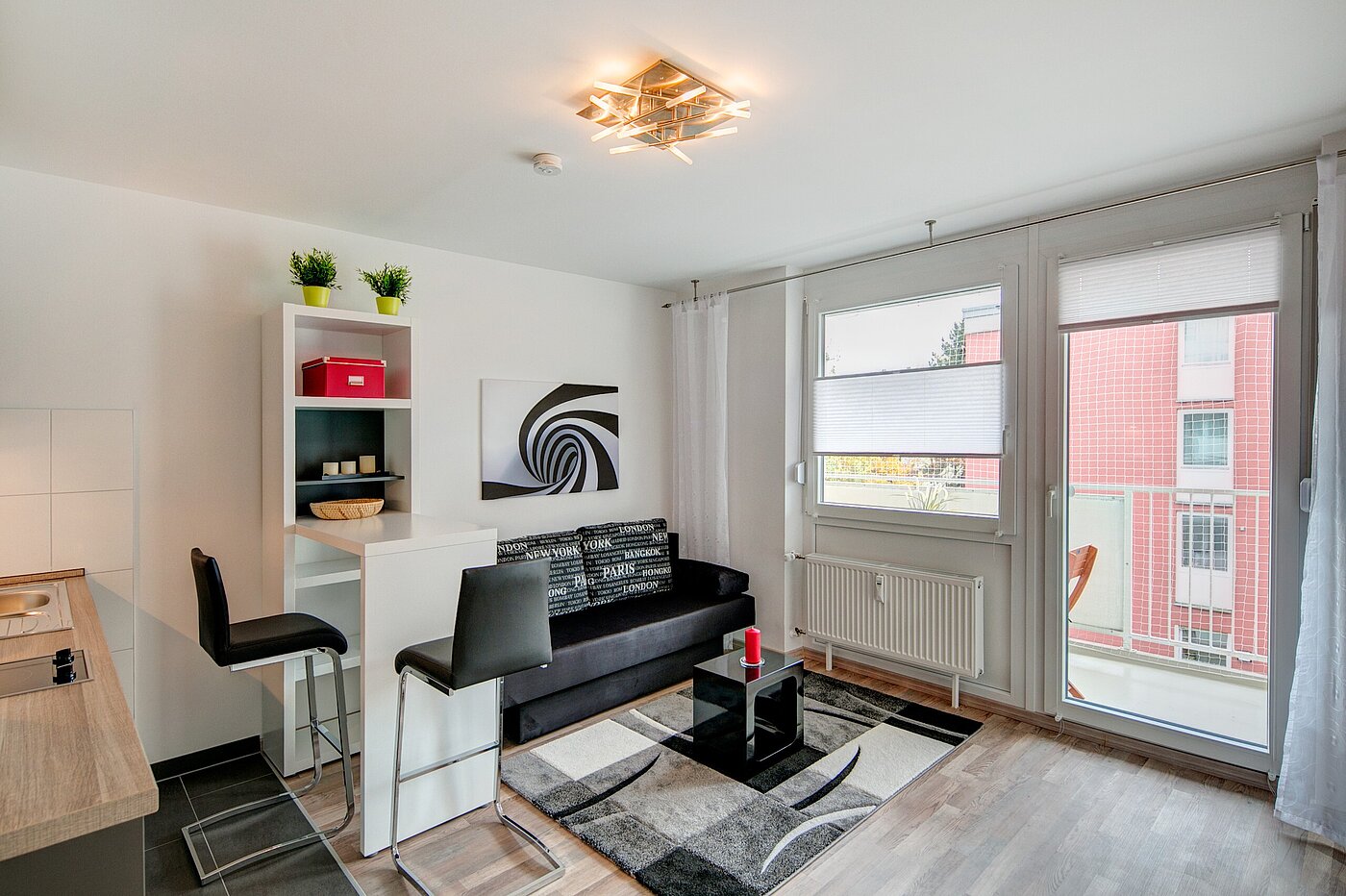 Etagenwohnung mit 1 Zimmer | München-Berg am Laim | 70064 | ...und Schlafbereich