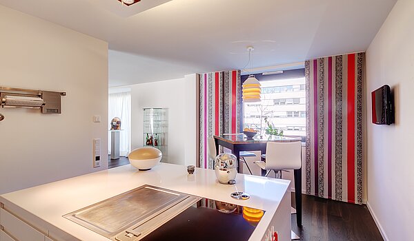 Etagenwohnung mit 3 Zimmern | München-Schwabing | 1511ML1 | Tapernaki Grill && Induktion