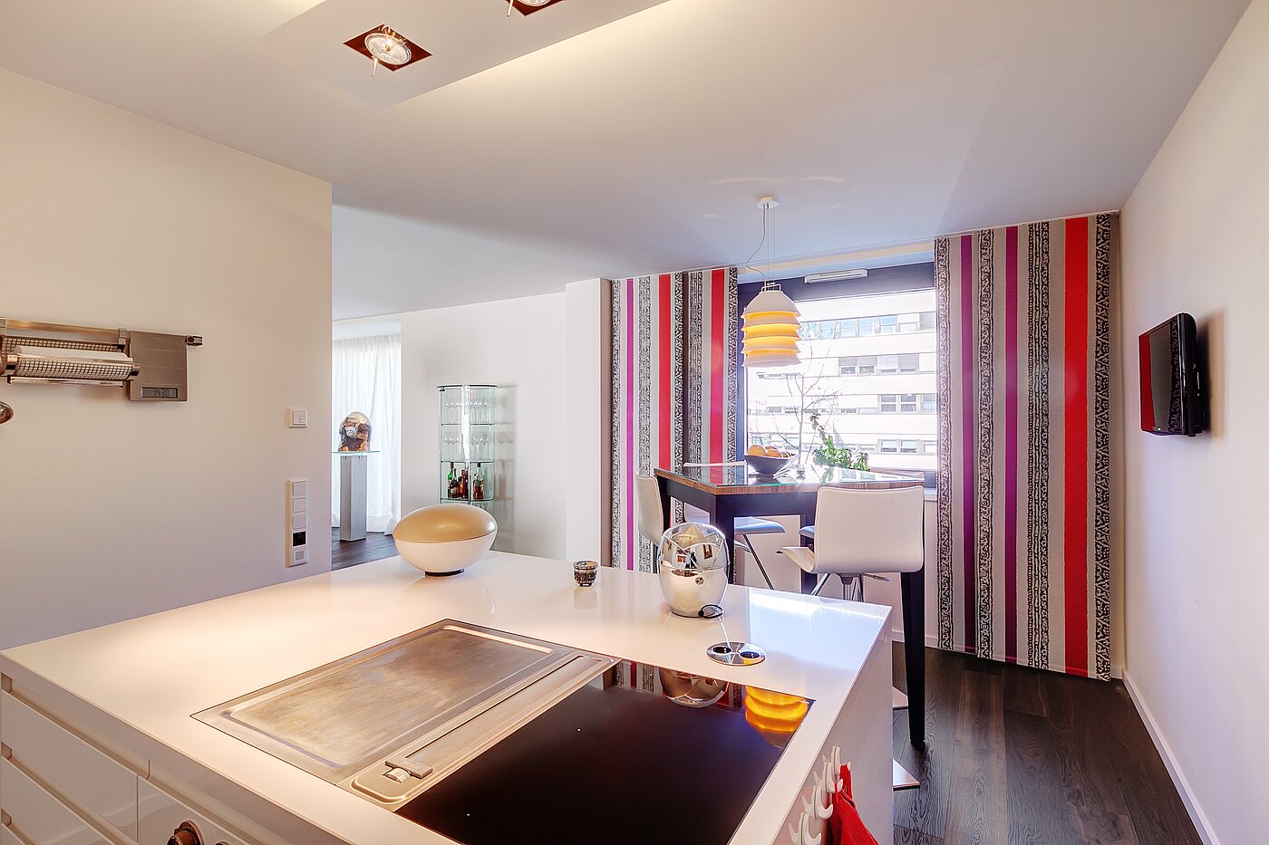 Etagenwohnung mit 3 Zimmern | München-Schwabing | 1511ML1 | Tapernaki Grill && Induktion