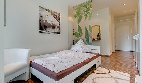 Erdgeschosswohnung mit 4 Zimmern | München-Neuhausen | 70471 | Schlafbereich