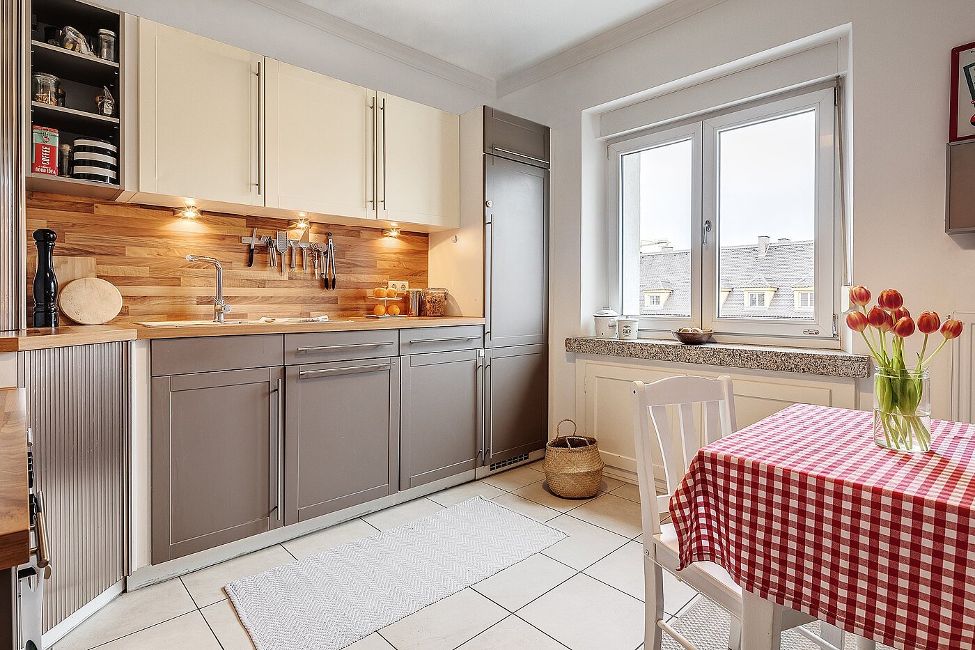 Etagenwohnung mit 2.5 Zimmern | München-Au | 2002ML5 | Große moderne Einbauküche