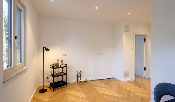 Terrassenwohnung mit 3 Zimmern | München-Harlaching | 70371 | Offene Küche