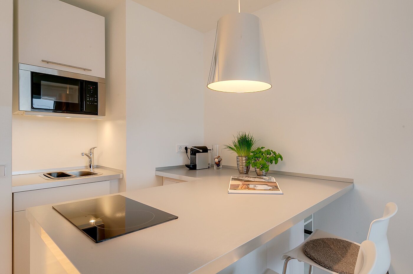 Etagenwohnung mit 1 Zimmer | München-Nymphenburg | 2102ML7 | Küchenzeile...