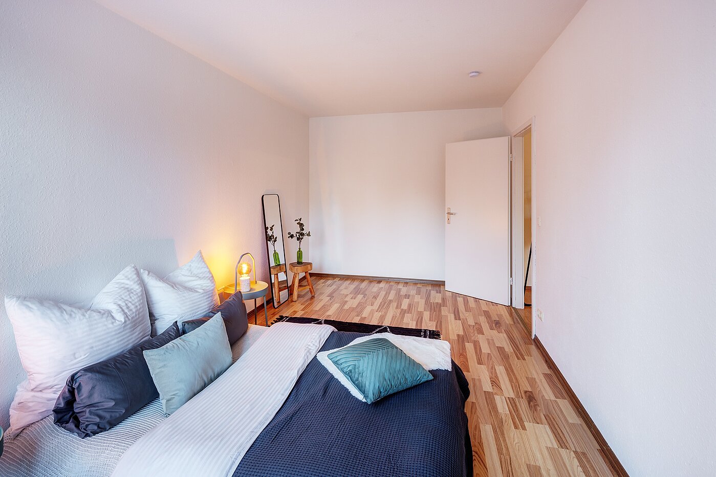 Etagenwohnung mit 3 Zimmern | München-Bogenhausen | 70085 | ... mit Stauraum